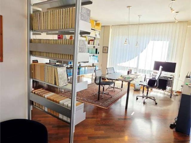 Appartamento in vendita a Sarzana, La Spezia
