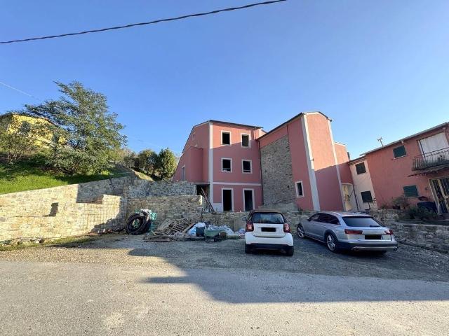 Appartamento in vendita a Sarzana, Liguria
