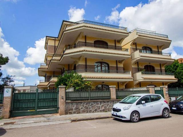 Appartamento in vendita a Luna e Sole, Cala Di Volpe