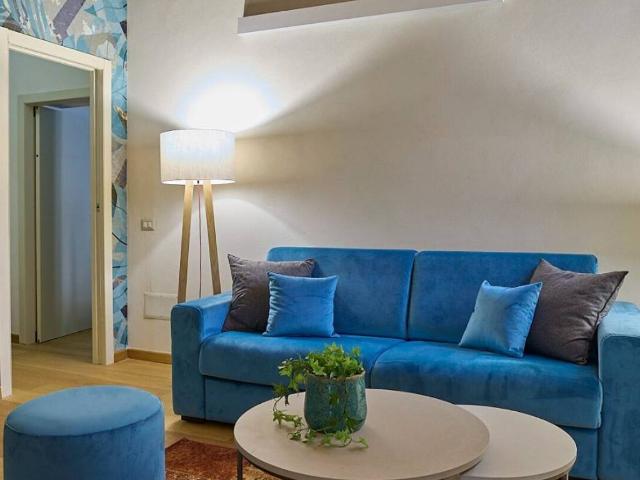 Appartamento in vendita a Cappuccini, Cala Di Volpe