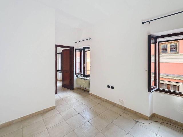 Appartamento in vendita a Cappuccini, Cala Di Volpe