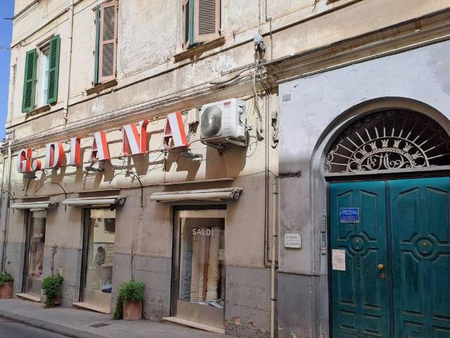 Appartamento in vendita a Cappuccini, Cala Di Volpe