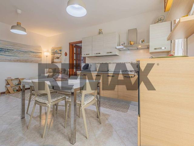 Appartamento in vendita a Monte Rosello, Cala Di Volpe