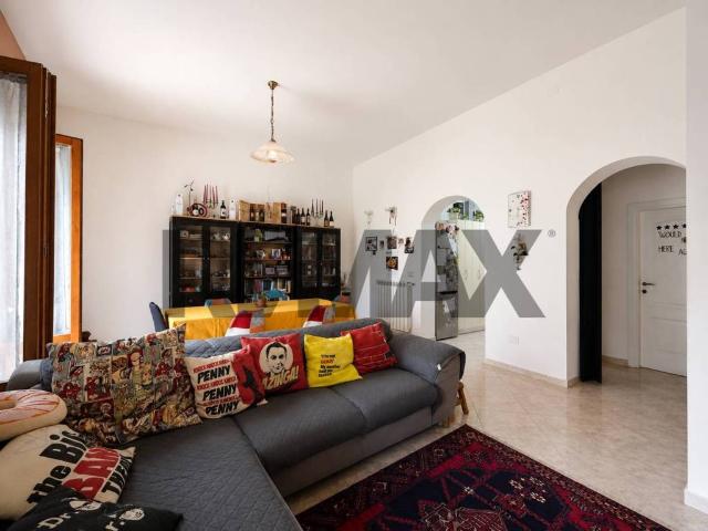 Appartamento in vendita a Monte Rosello, Cala Di Volpe