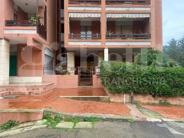 Appartamento in vendita a Monserrato, Cala Di Volpe