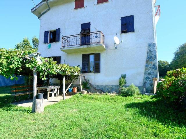 Appartamento in vendita a Urbe, Sassello