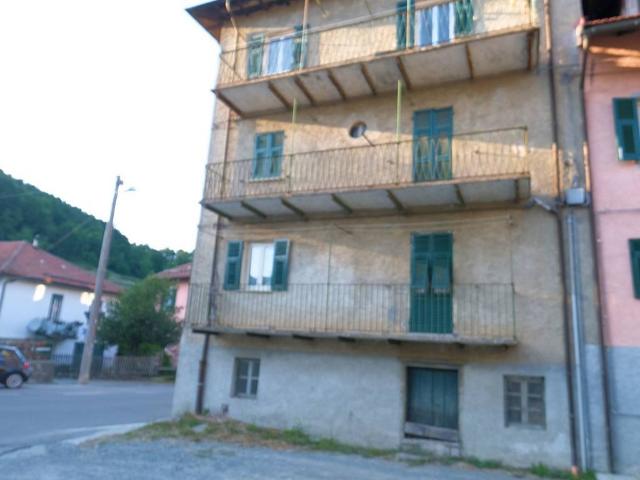 Appartamento in vendita a Badani, Sassello