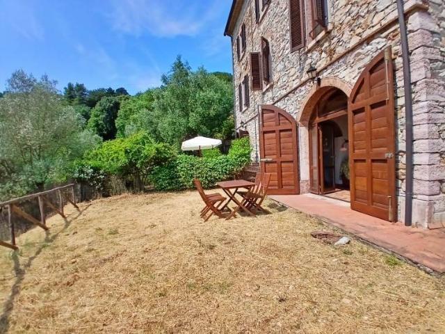 Appartamento in vendita a Sassetta, Toscana