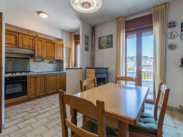 Appartamento in vendita a Sassocorvaro Auditore, Marche