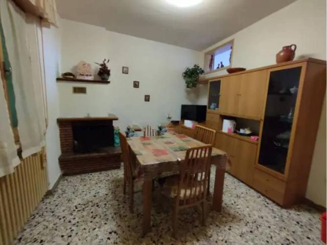 Appartamento in vendita a Castello, Marche