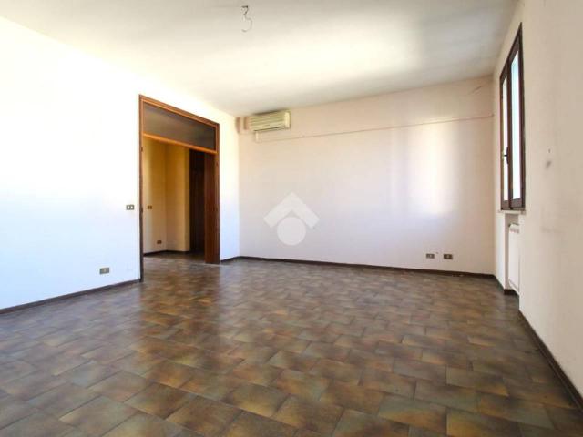 Appartamento in vendita a Unione dei comuni del Distretto Ceramico, Sassuolo