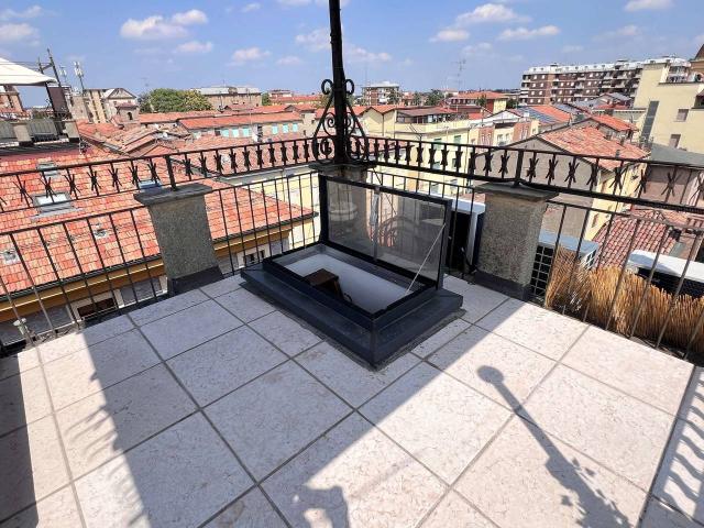Appartamento in vendita a Unione dei comuni del Distretto Ceramico, Sassuolo
