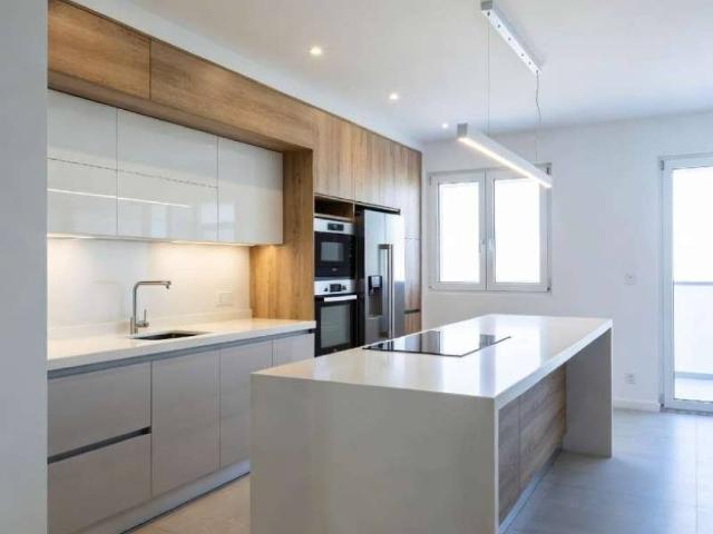 Appartamento in vendita a Unione dei comuni del Distretto Ceramico, Sassuolo