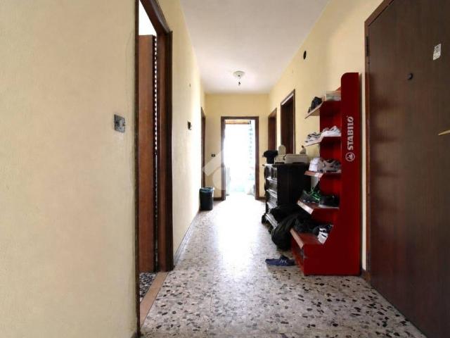 Appartamento in vendita a Unione dei comuni del Distretto Ceramico, Sassuolo