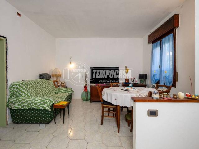 Appartamento in vendita a Unione dei comuni del Distretto Ceramico, Sassuolo