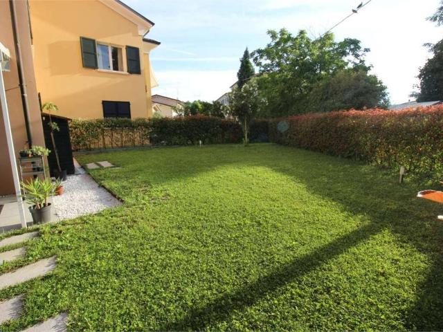 Appartamento in vendita a Unione dei comuni del Distretto Ceramico, Sassuolo