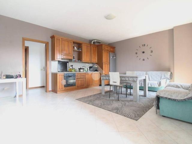 Appartamento in vendita a Unione dei comuni del Distretto Ceramico, Sassuolo