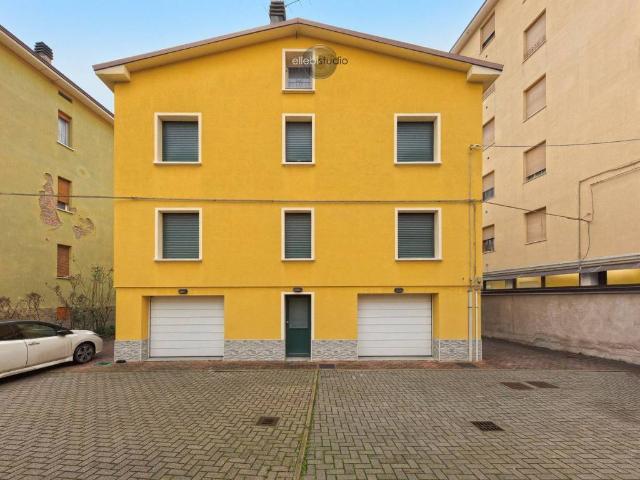 Appartamento in vendita a Unione dei comuni del Distretto Ceramico, Sassuolo