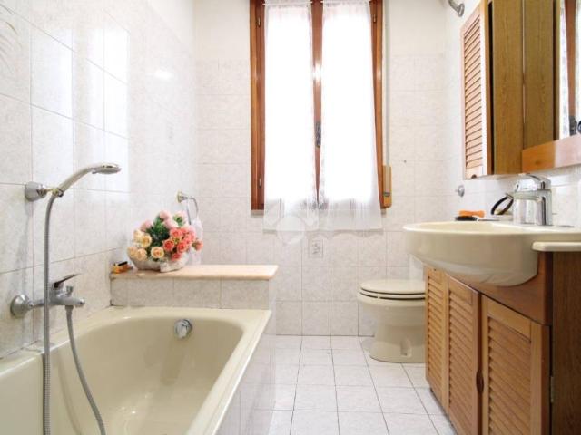 Appartamento in vendita a Unione dei comuni del Distretto Ceramico, Sassuolo