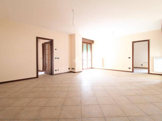 Appartamento in vendita a Unione dei comuni del Distretto Ceramico, Sassuolo