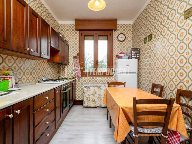 Appartamento in vendita a Unione dei comuni del Distretto Ceramico, Sassuolo