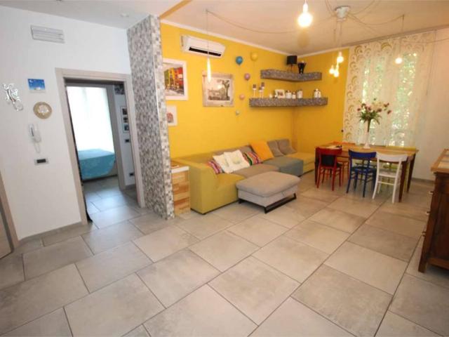Appartamento in vendita a Unione dei comuni del Distretto Ceramico, Sassuolo