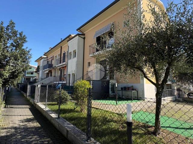 Appartamento in vendita a Savignano a Mare, Savignano Sul Rubicone