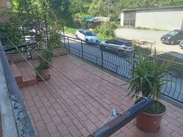 Appartamento in vendita a Savignone, Liguria