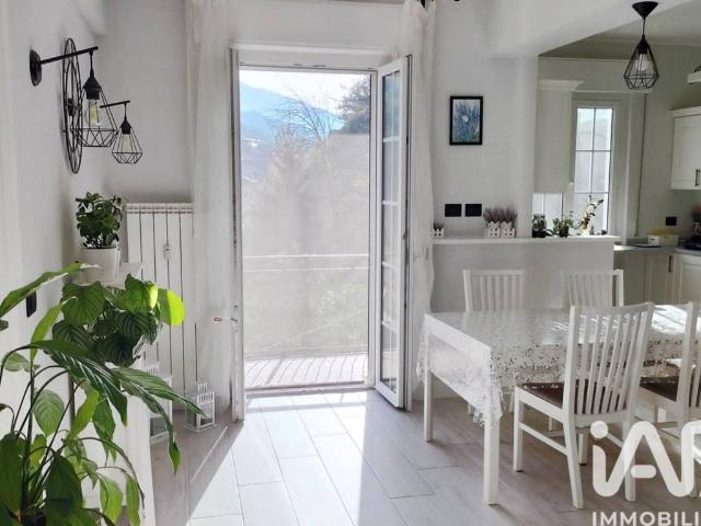 Appartamento in vendita a Savignone, Liguria