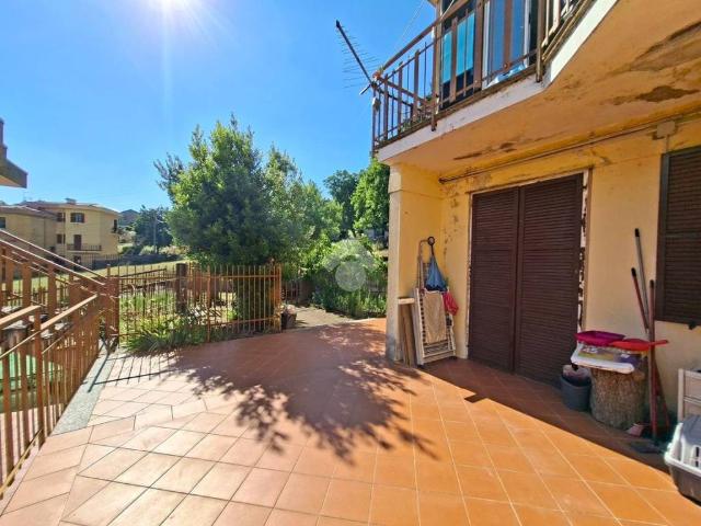 Appartamento in vendita a Savignone, Liguria