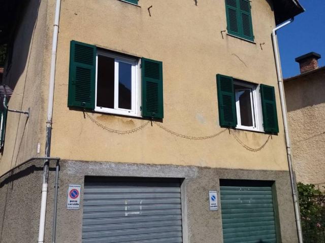 Appartamento in vendita a Savignone, Liguria