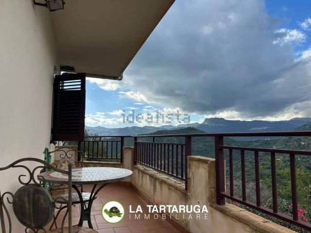 Appartamento in vendita a Savoca, Sicilia