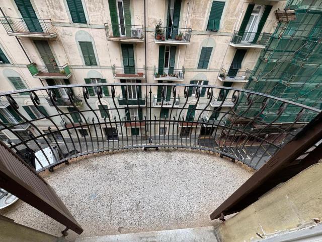 Appartamento in vendita a Oltreletimbro, Albisola Capo
