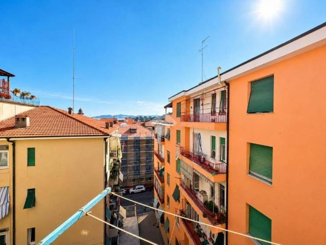 Appartamento in vendita a Rusca, Albisola Capo