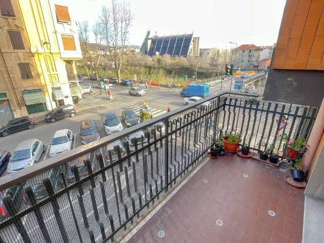 Appartamento in vendita a Oltreletimbro, Albisola Capo