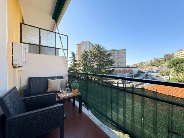 Appartamento in vendita a Valloria, Albisola Capo