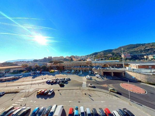 Appartamento in vendita a Oltreletimbro, Albisola Capo