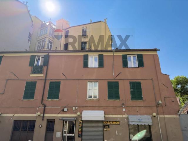 Appartamento in vendita a Oltreletimbro, Albisola Capo