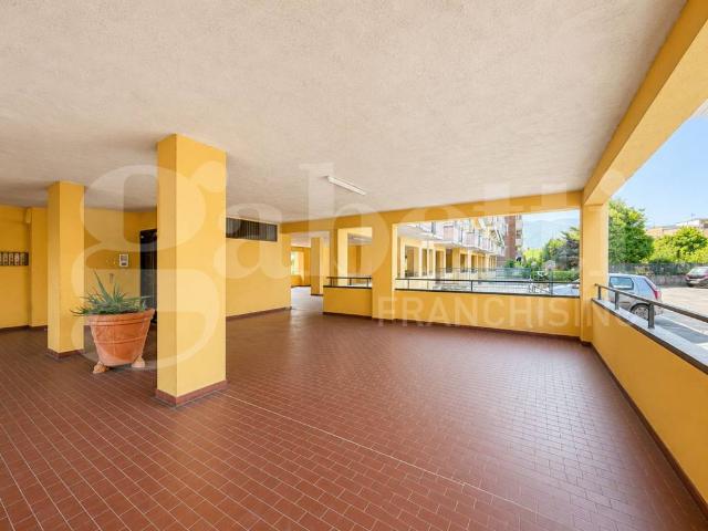 Appartamento in vendita a Scafati, Campania