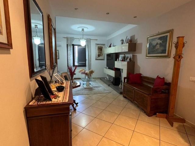 Appartamento in vendita a Scafati, Campania
