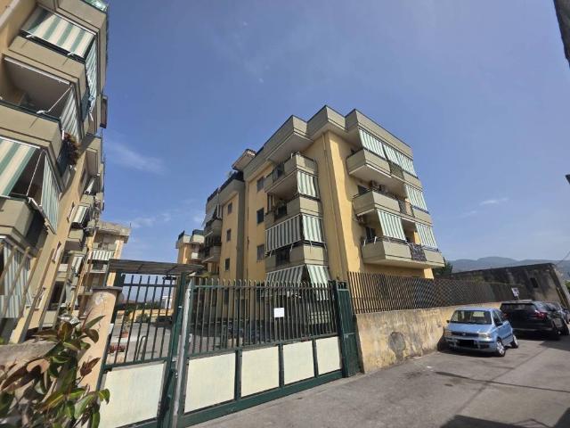 Appartamento in vendita a Scafati, Campania