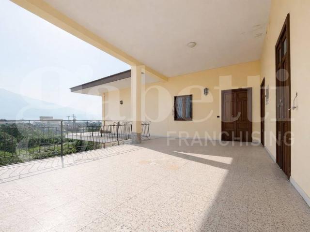 Appartamento in vendita a Scafati, Campania