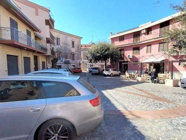 Appartamento in vendita a Centro Storico, Calabria