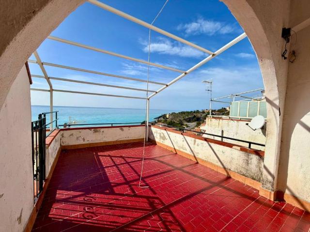 Appartamento in vendita a Ajnella, Calabria