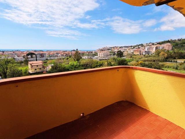 Appartamento in vendita a Monticello, Calabria