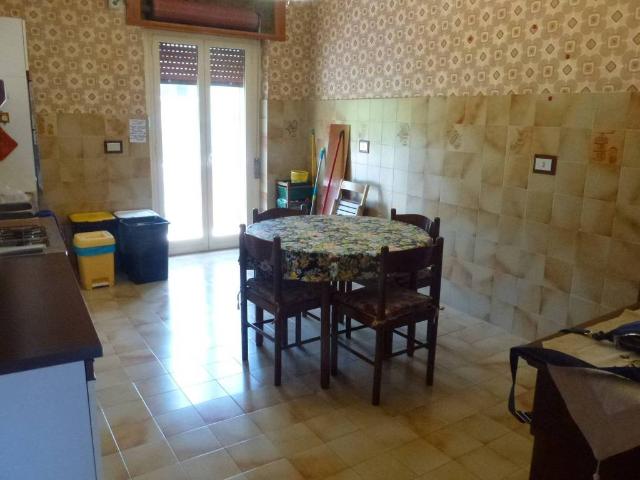 Appartamento in vendita a Via Lauro, Calabria