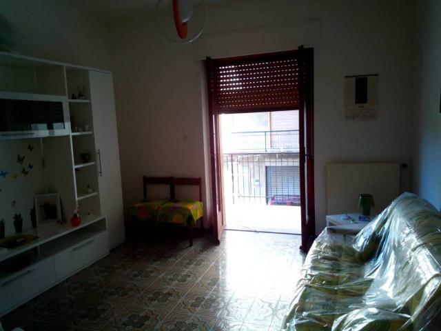 Appartamento in vendita a Centro Storico, Calabria