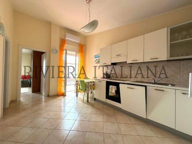 Appartamento in vendita a Via Lauro, Scalea