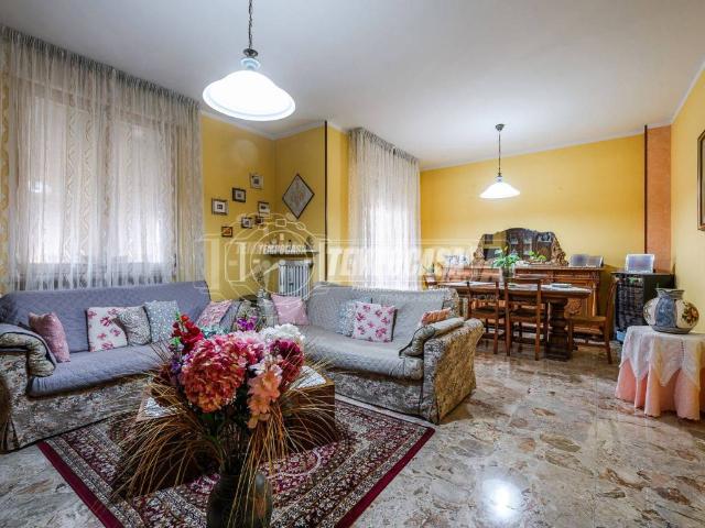 Appartamento in vendita a Tresinaro - Secchia, Re