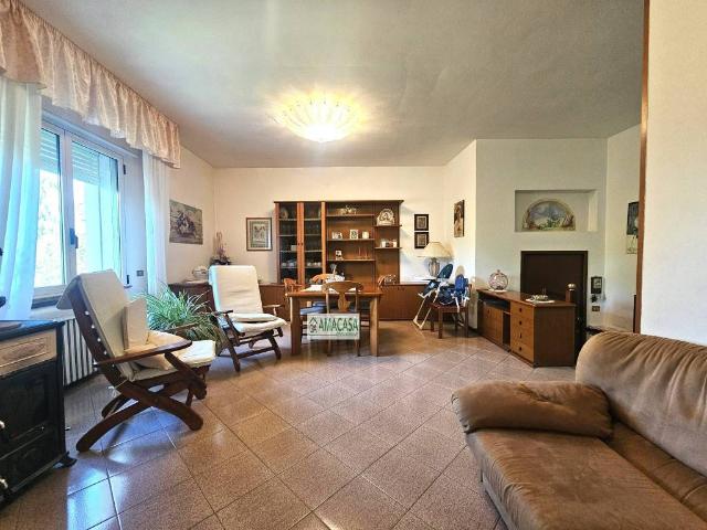 Appartamento in vendita a Tresinaro - Secchia, Re